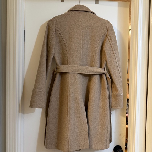 J. Crew Classic Camel Trench Coat Size 0 - Picture 2 of 5